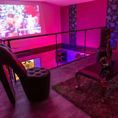 ヴィラ L'antre De La Tentation